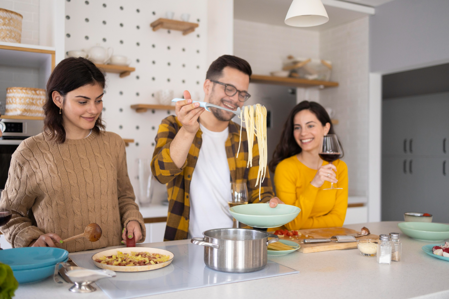 5 Makanan yang Tidak Boleh Dipanaskan Ulang, Bisa Bikin Keracunan