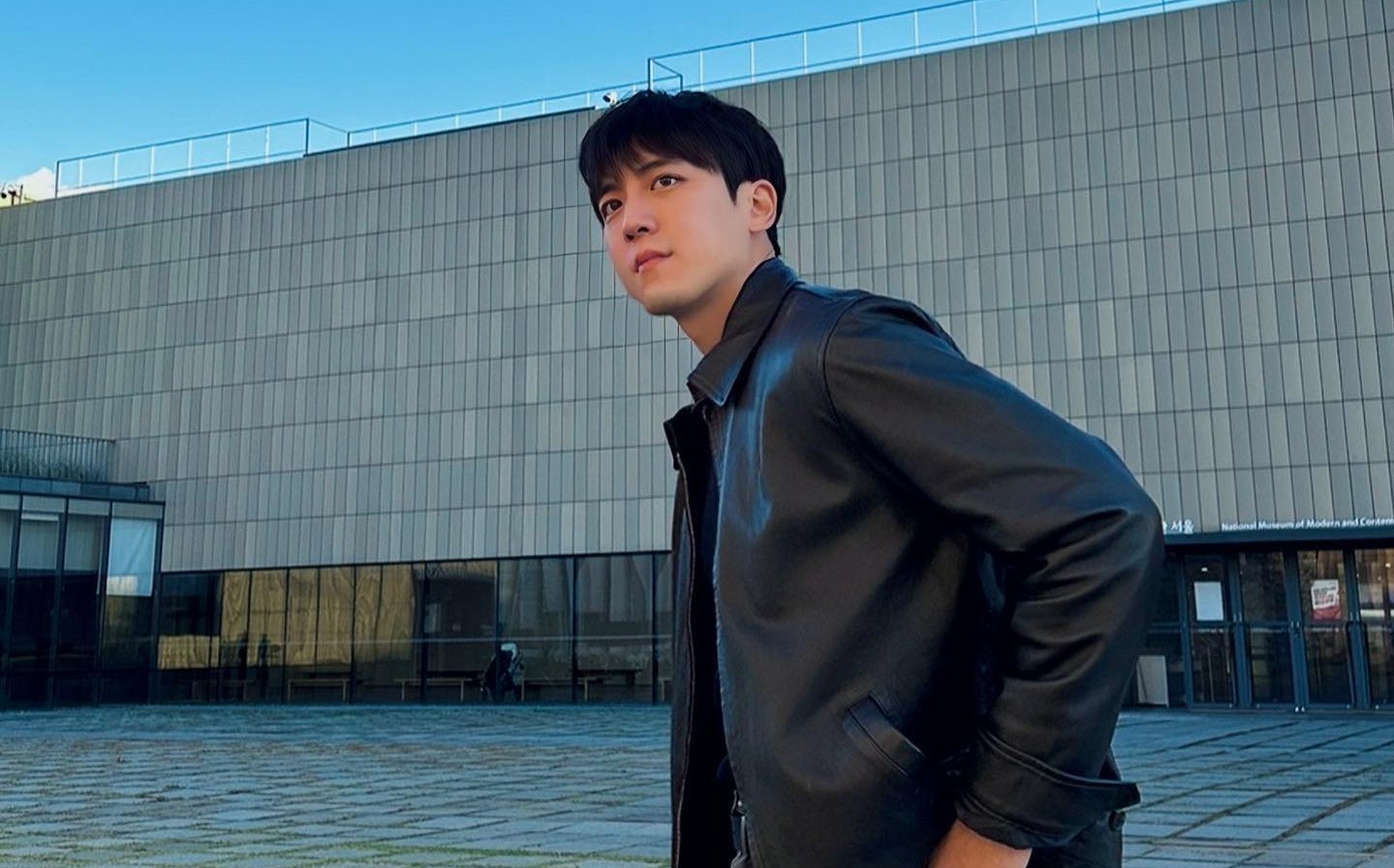 Aktor Yoon Hong Bin Menceritakan Pengalamannya Membantu Penyelamatan Tragedi Itaewon