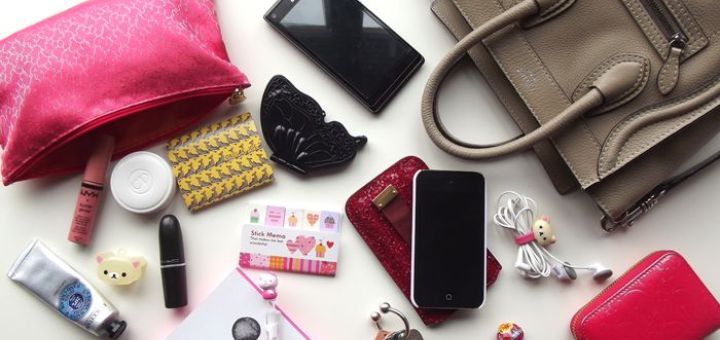 Barang apa aja sih yang ada di tas perempuan?  Jateng Live