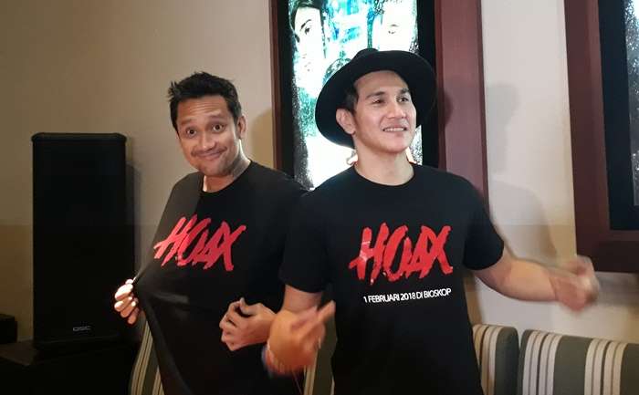 Tora Sudiro dan Vino Bastian saat ditemui Grid.ID di XXI Lippo Mall Kemang, Jakarta Selatan, Senin (29/1/2018).