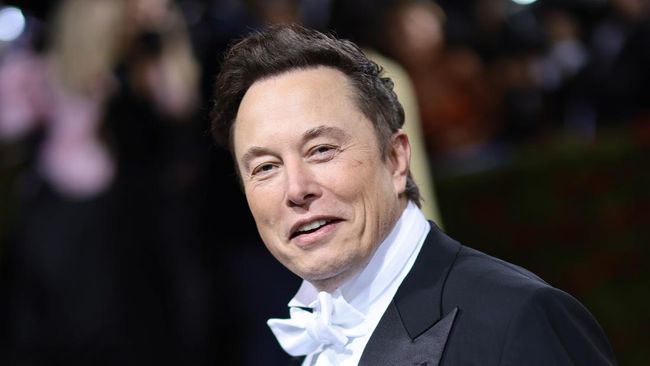 Elon Musk menawarkan untuk mundur sebagai kepala Twitter, mengatakan dia akan mematuhi hasil jajak pendapat
