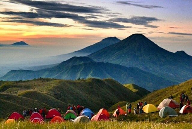 Empat Gunung Cantik di Jawa Tengah buat Pemula