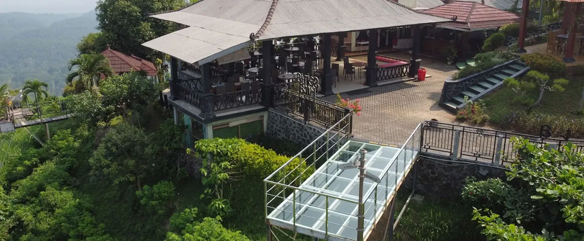 Goa Row View Salatiga, Destinasi Wisata dengan Panorama Rawa Pening dan Pegunungan