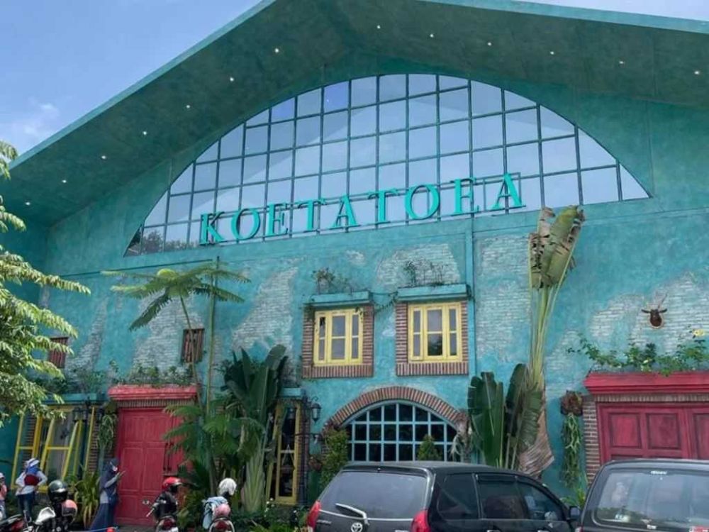 Koeta Toea : Bangunan Bernuansa Eropa yang  Instagramable di Semarang 