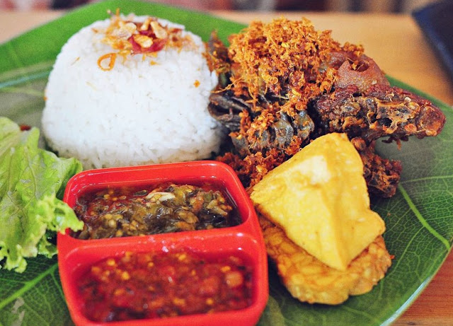 Kuliner Bebek Goreng di Semarang, Bebek Goreng Pak Thori!