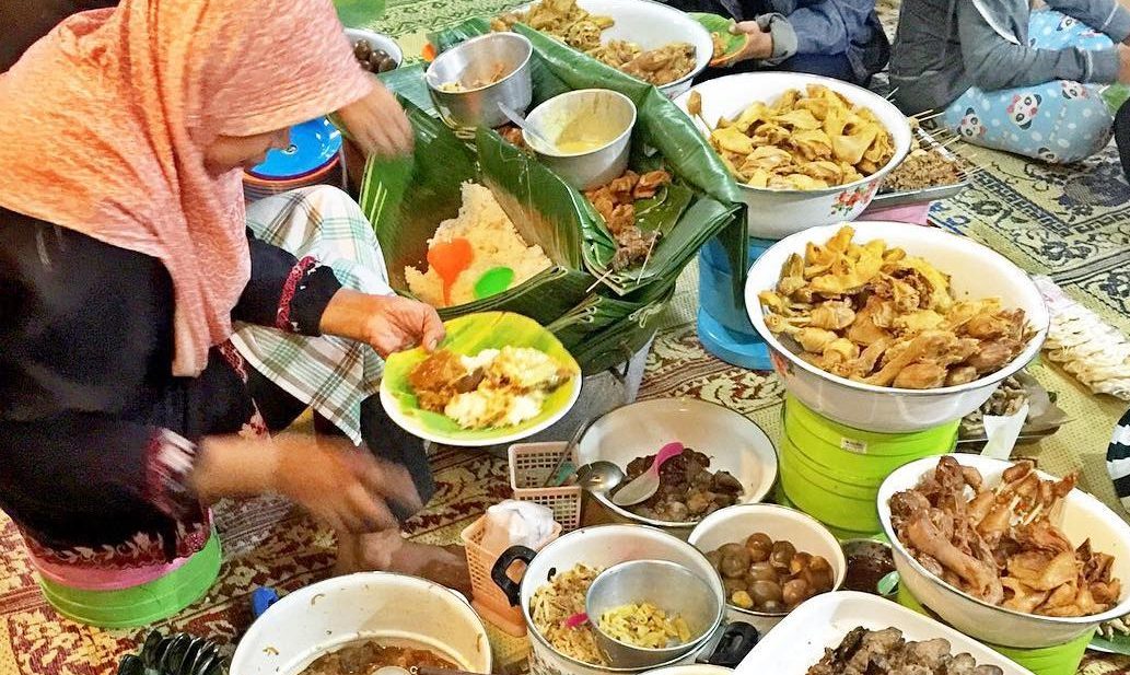 Serunya Wisata Kuliner Malam di Kota Lumpia Semarang
