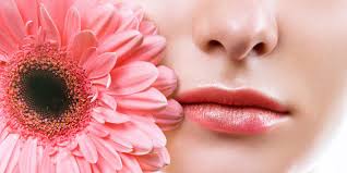 Lima Tips Bibir Tetap  Sehat dan Segar saat Puasa