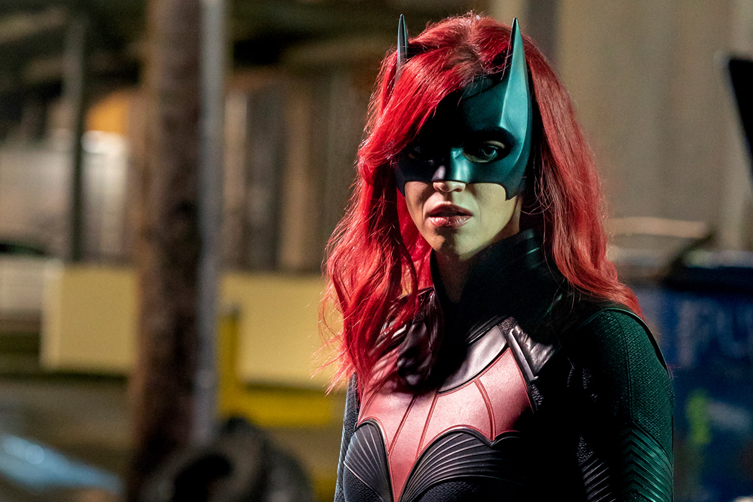 Ruby Rose Mengundurkan Diri Dari Serial Batwoman : Seluruh Wajahku Gatal Gatal karena Kostum