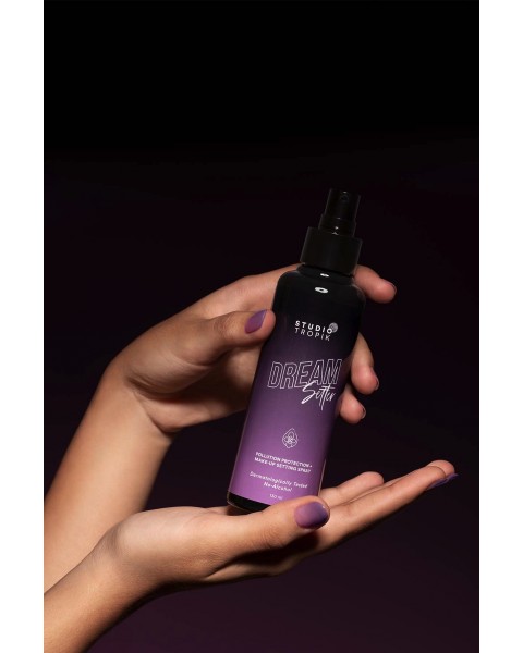 ollution Protection Make-up Setting Spray. Full Size 130 ml.  IDR 175,000
