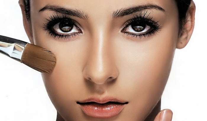 Tips Makeup untuk Kulit Hitam Manis